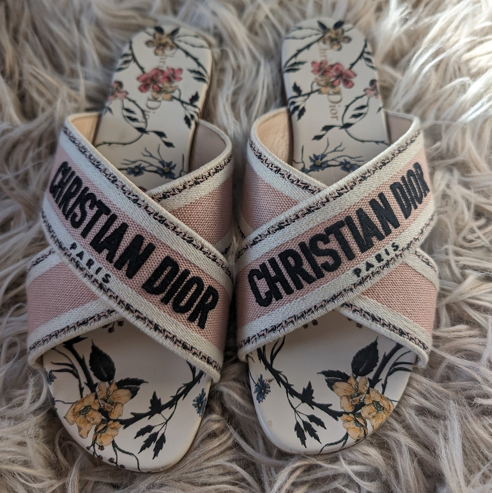 Dior slides size 39